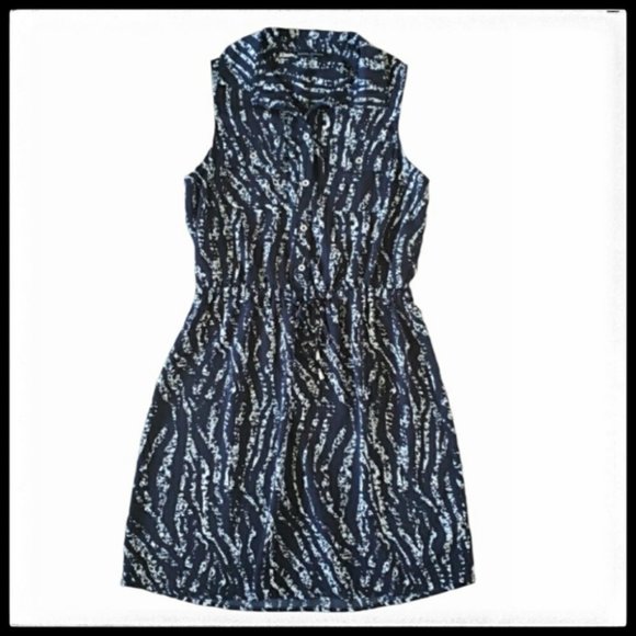 Mario Serrano Sleeveless Animal Pri… - Picture 1 of 15